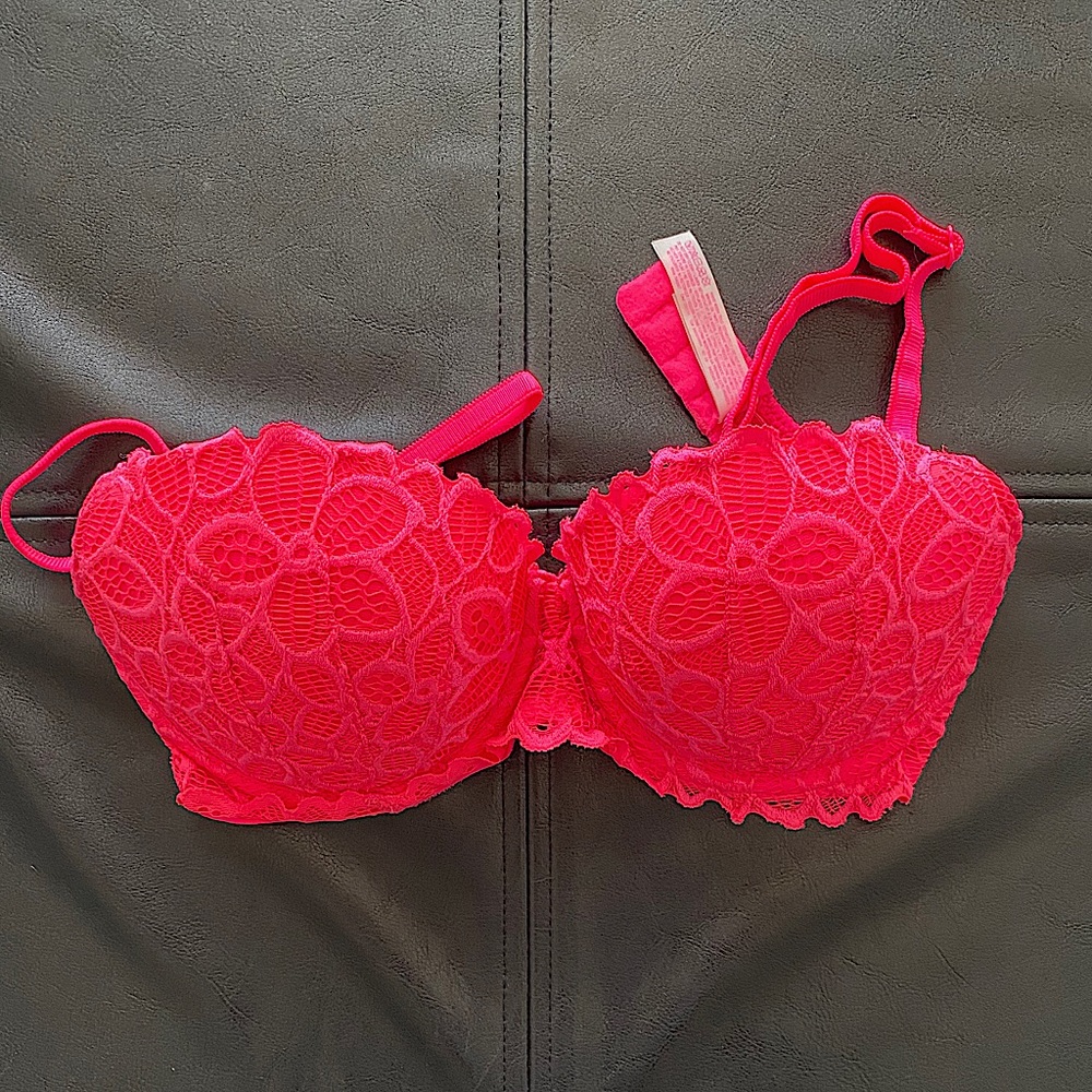 Victoria’s Secret bra